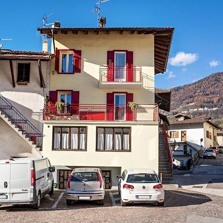 Balconi Rossi Borgo Valsugana Lägenhet Exteriör bild