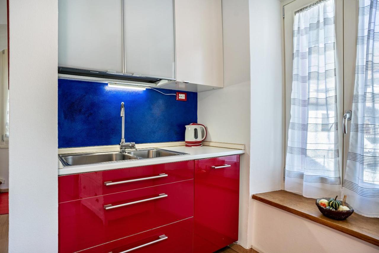 Balconi Rossi Borgo Valsugana Lägenhet Exteriör bild