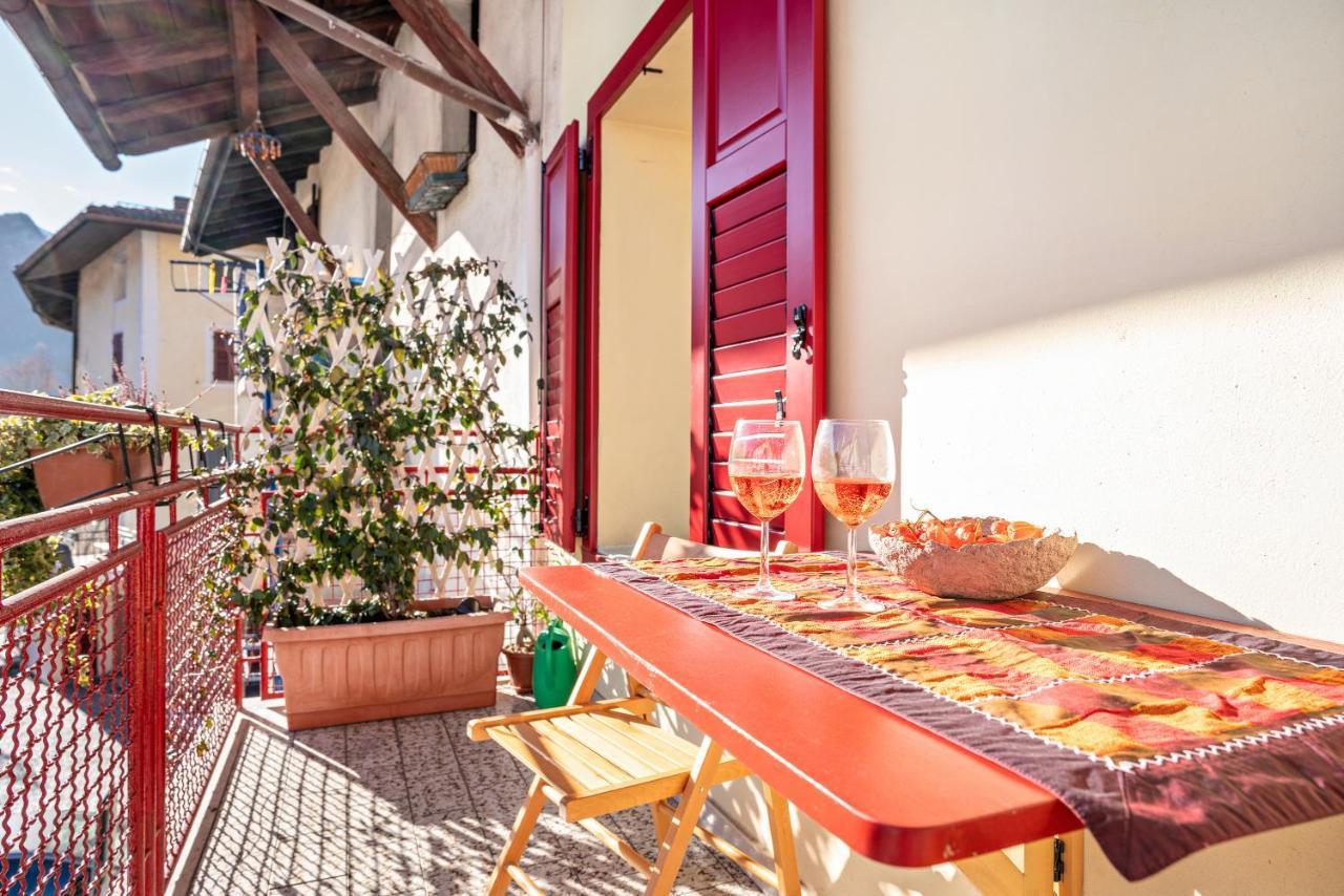 Balconi Rossi Borgo Valsugana Lägenhet Exteriör bild